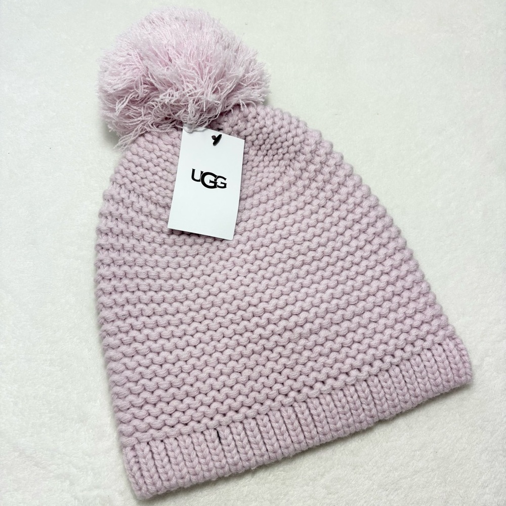 UGG‎ Chunky Crystal Pink Knit Beanie with Pom-Pom O/S